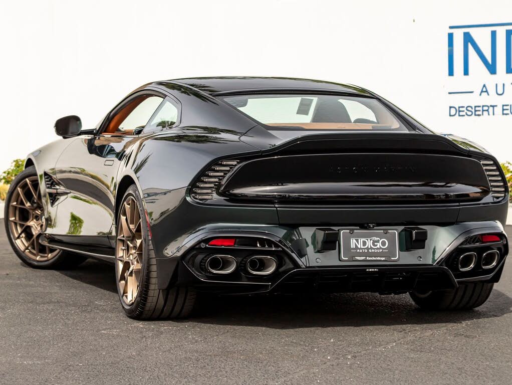 2026 Aston Martin Vanquish Coupe RWD photo 9