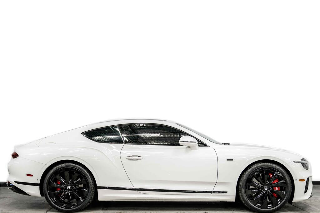 2025 Bentley Continental GT Black Edition AWD photo 2