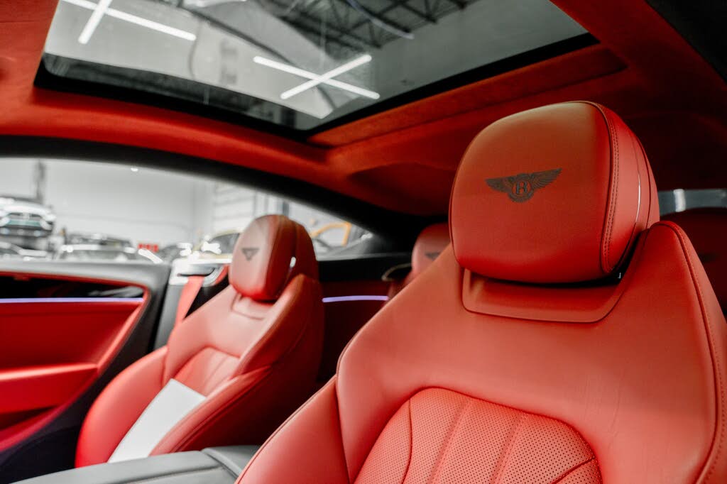2025 Bentley Continental GT Black Edition AWD photo 17