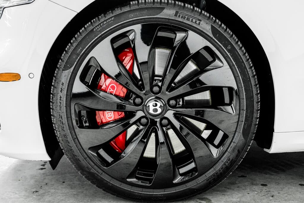 2025 Bentley Continental GT Black Edition AWD photo 9