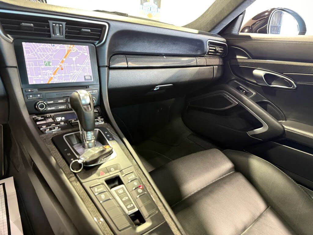 2019 Porsche 911 Turbo S Coupe AWD photo 12 of 17