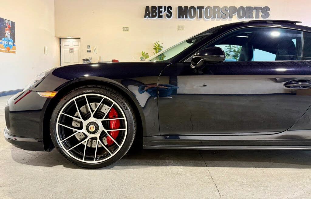 2019 Porsche 911 Turbo S Coupe AWD photo 9 of 17