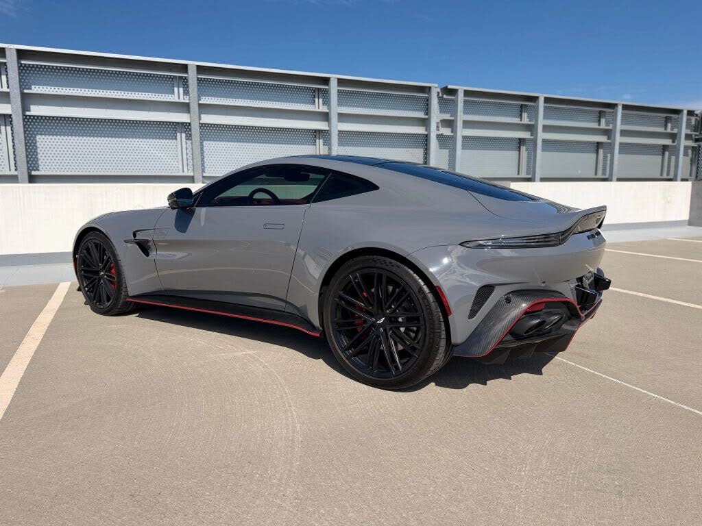 2025 Aston Martin Vantage Coupe RWD photo 12