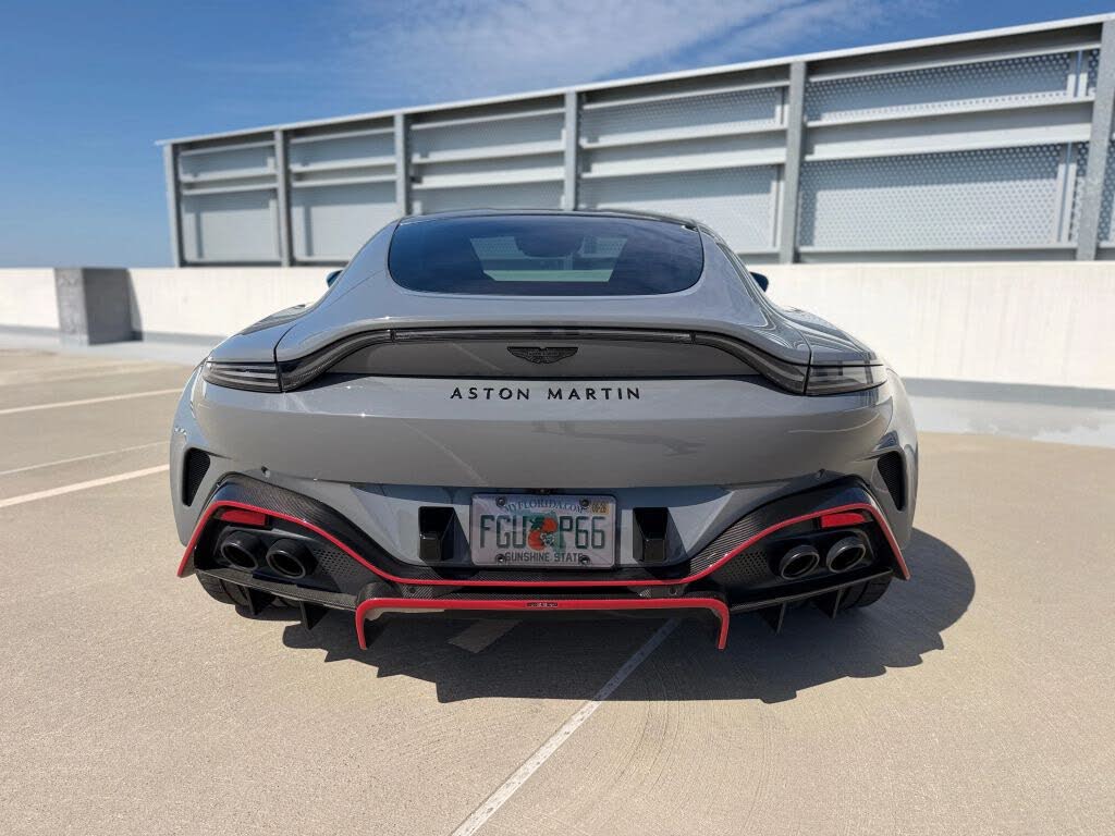 2025 Aston Martin Vantage Coupe RWD photo 14