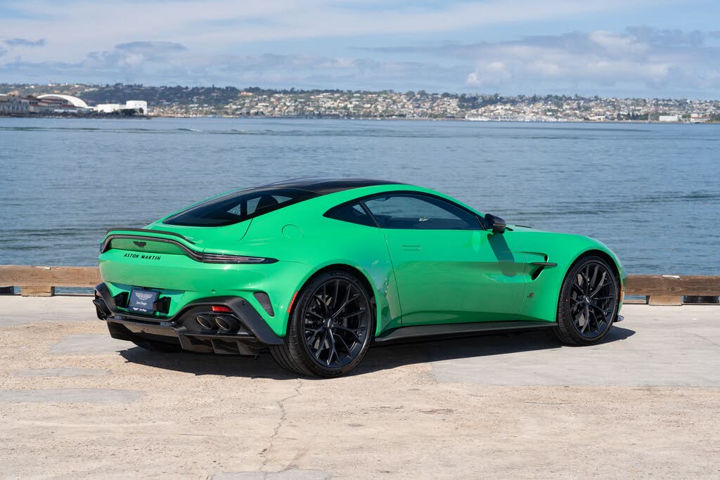 2026 Aston Martin Vantage S Coupe RWD photo 3
