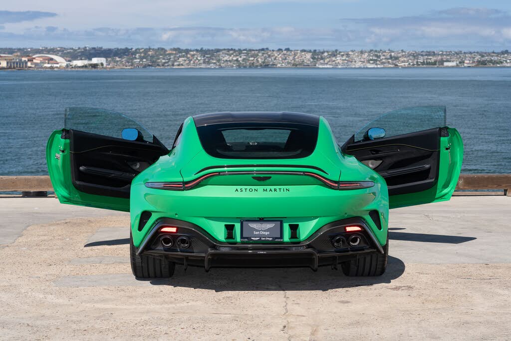 2026 Aston Martin Vantage S Coupe RWD photo 7
