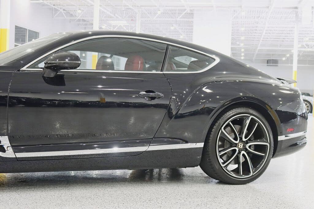 2020 Bentley Continental GT V8 AWD photo 3