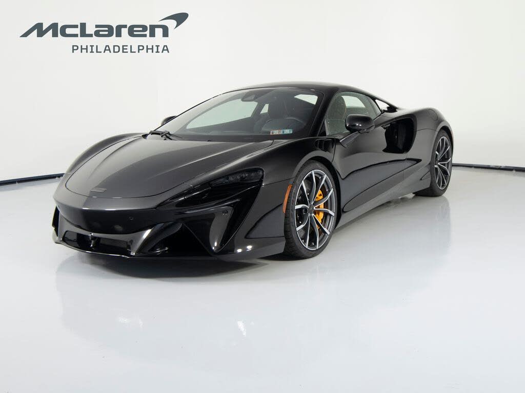 2026 McLaren Artura RWD - $311,600