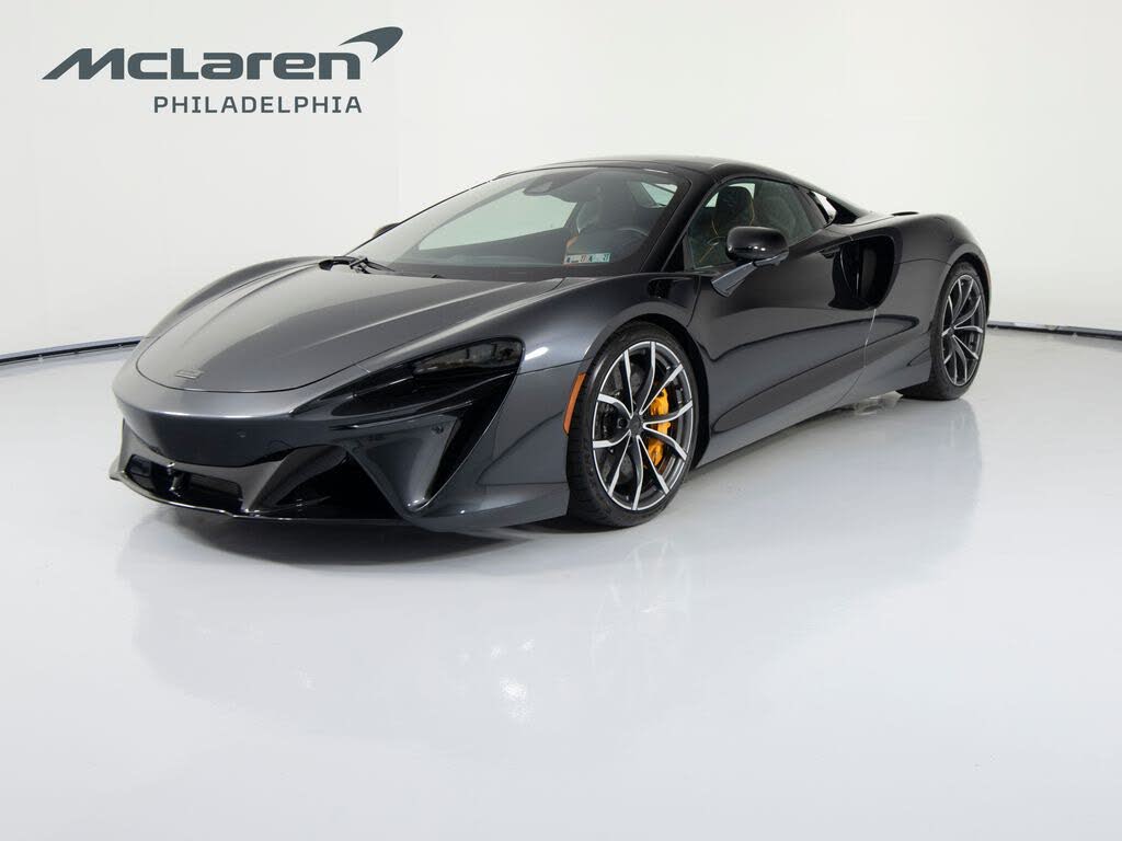 2026 McLaren Artura RWD - $336,900