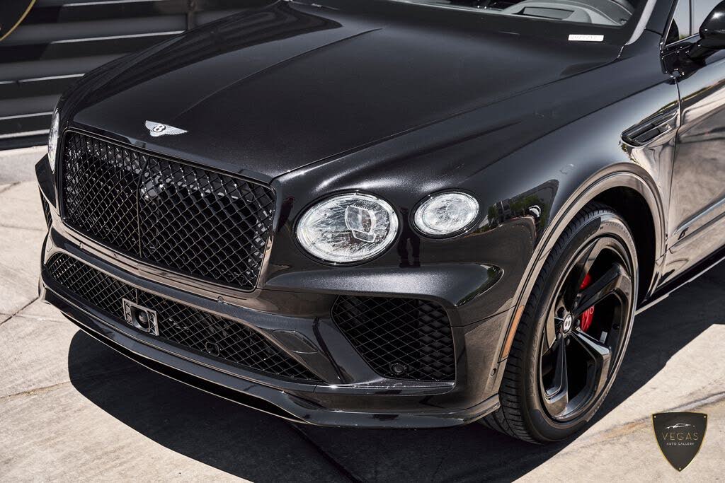 2024 Bentley Bentayga V8 AWD photo 5
