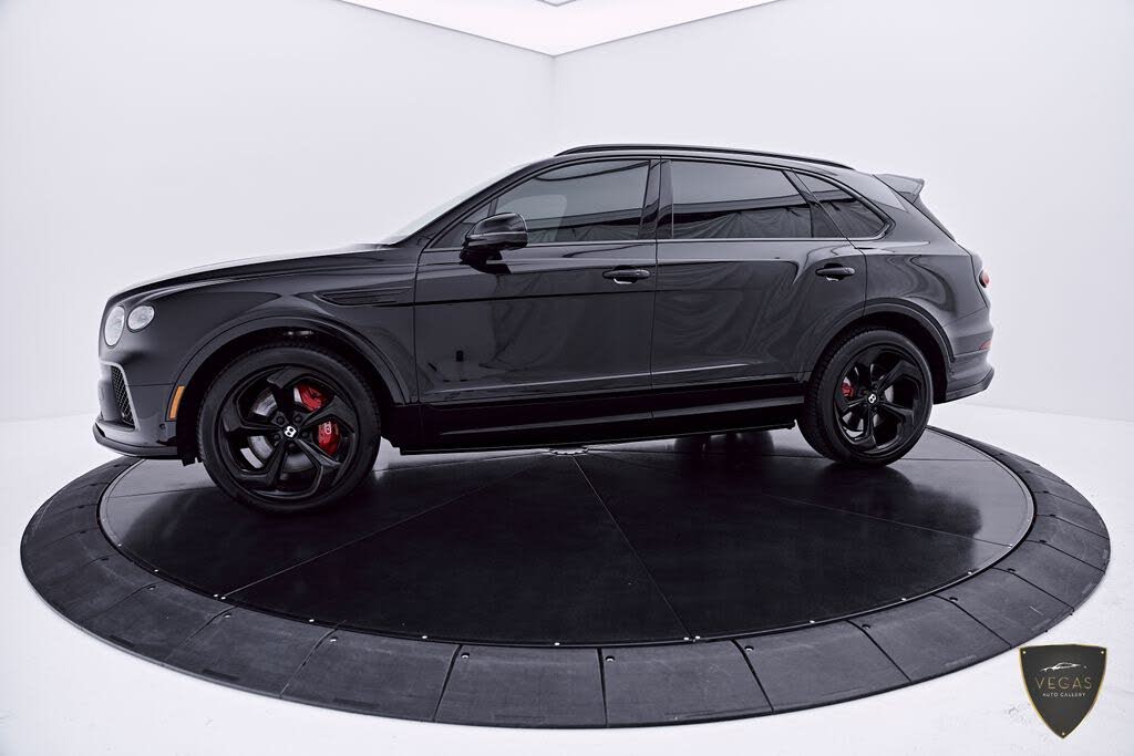 2024 Bentley Bentayga V8 AWD photo 9