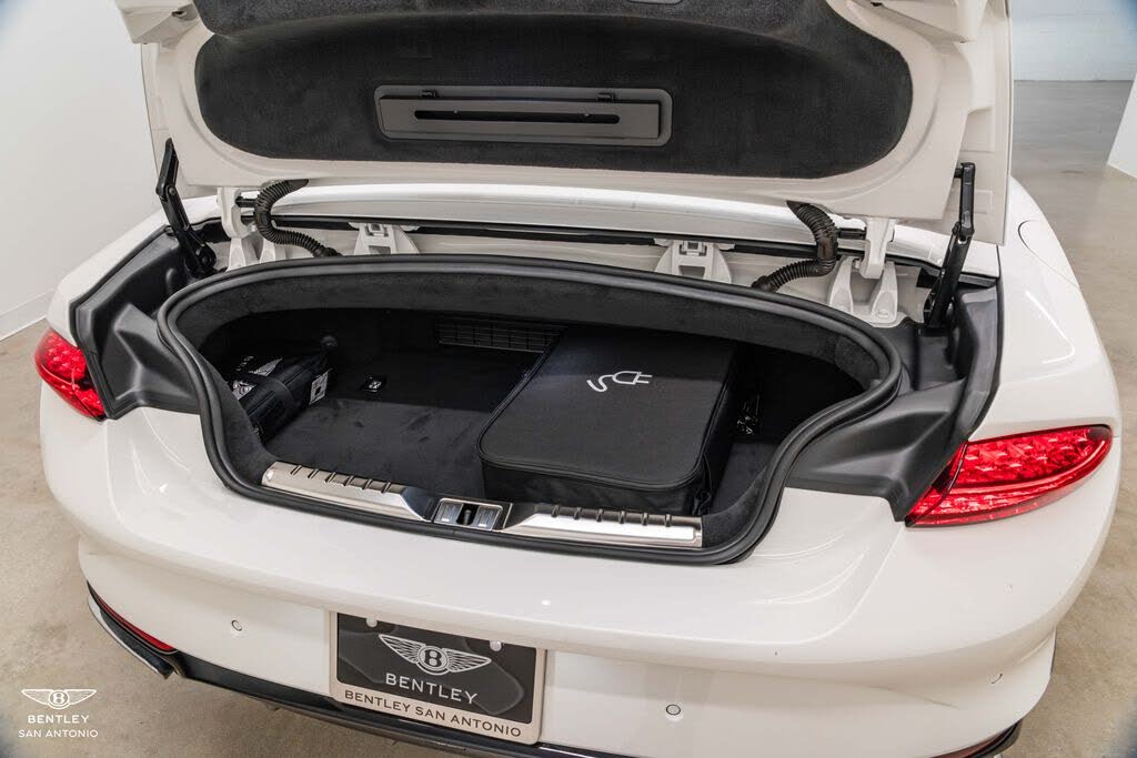 2026 Bentley Continental GTC Azure AWD photo 23