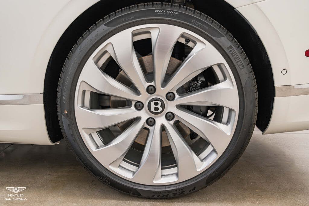 2026 Bentley Continental GTC Azure AWD photo 7