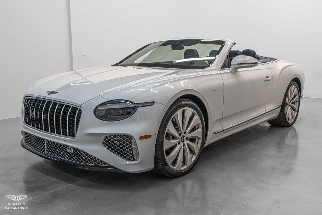 2026 Bentley Continental GTC Azure AWD photo 10