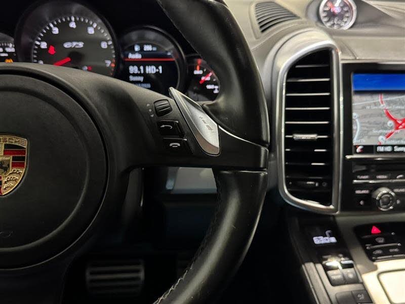 2014 Porsche Cayenne GTS AWD photo 22