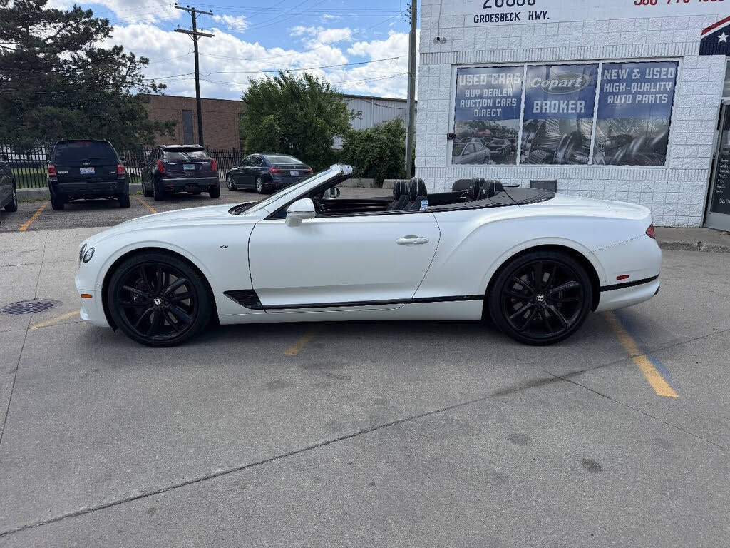 2020 Bentley Continental GTC V8 AWD photo 4