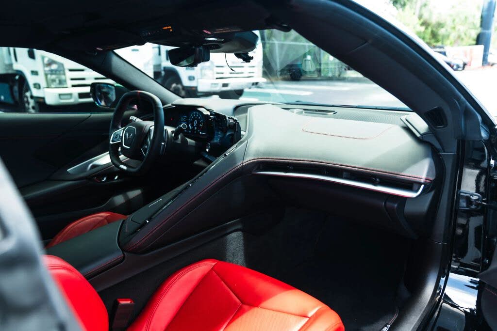 2025 Chevrolet Corvette Z06 1LZ Coupe RWD photo 22
