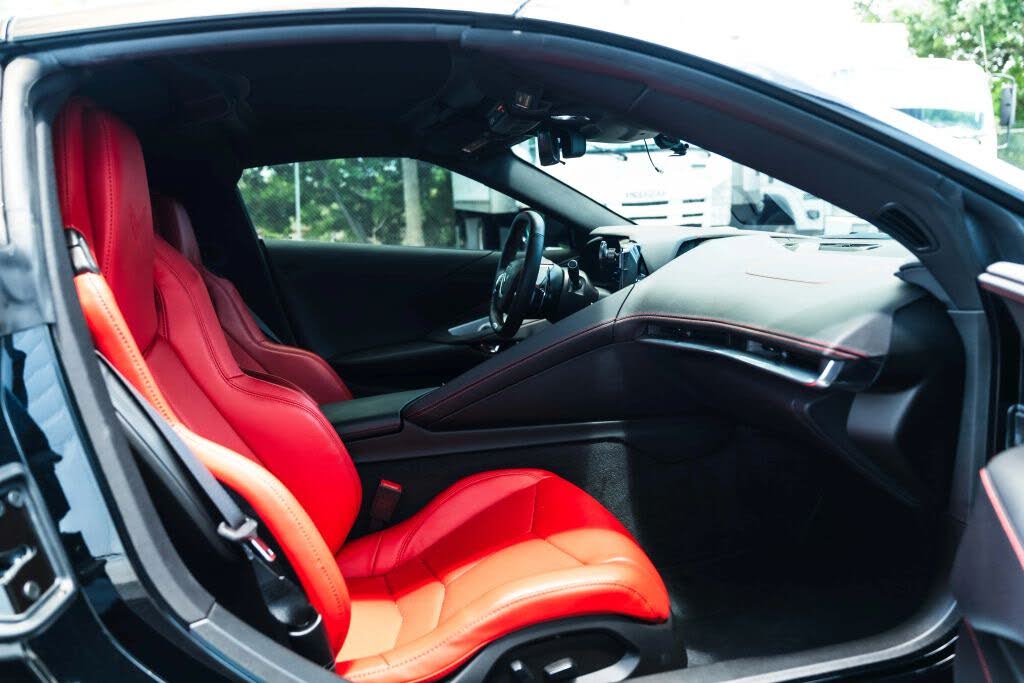 2025 Chevrolet Corvette Z06 1LZ Coupe RWD photo 24