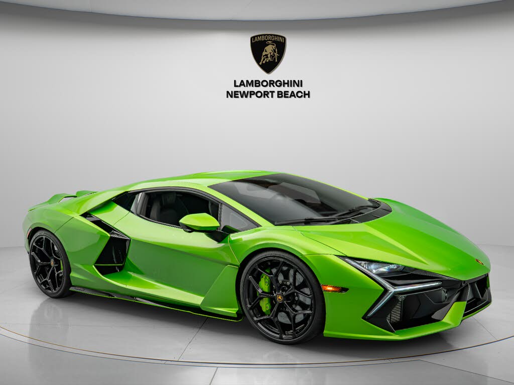 2024 Lamborghini Revuelto AWD - $609,900