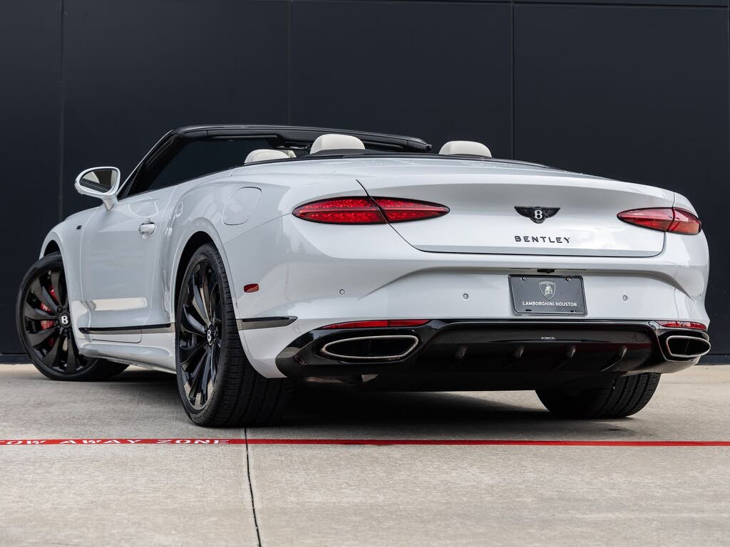 2025 Bentley Continental GTC Black Edition AWD photo 6
