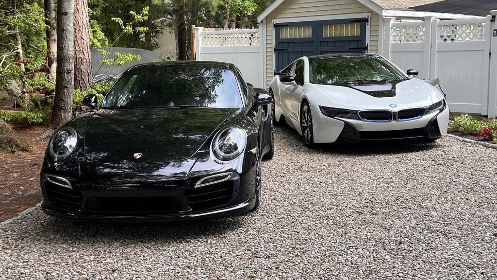 2016 Porsche 911 Turbo S Coupe AWD photo 11 of 12