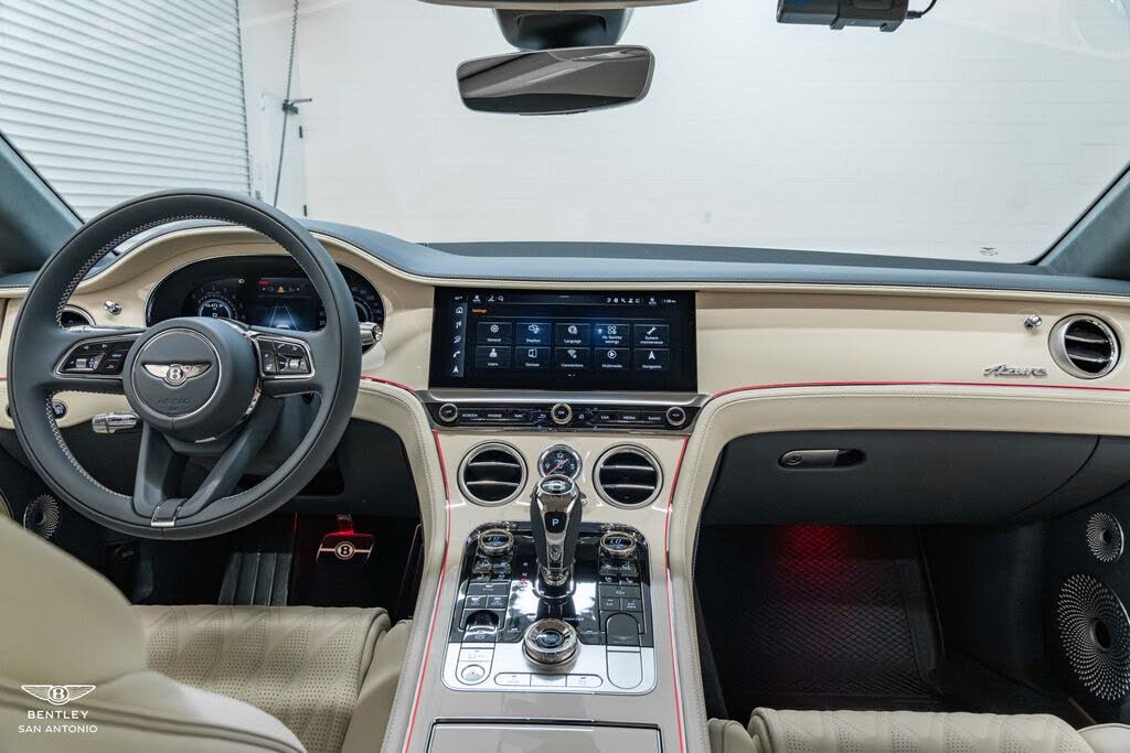 2026 Bentley Continental GT Azure AWD photo 4