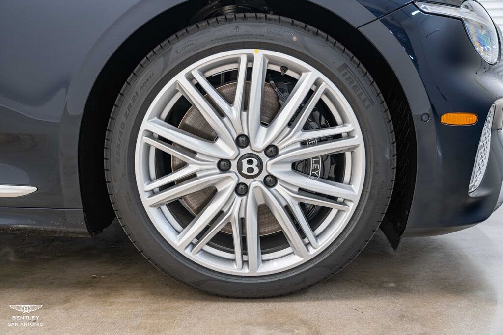 2026 Bentley Continental GT Azure AWD photo 6