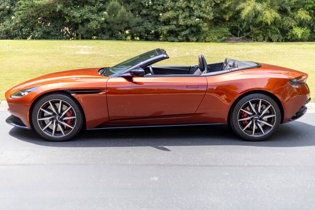 2021 Aston Martin DB11 V8 Volante Convertible RWD photo 15