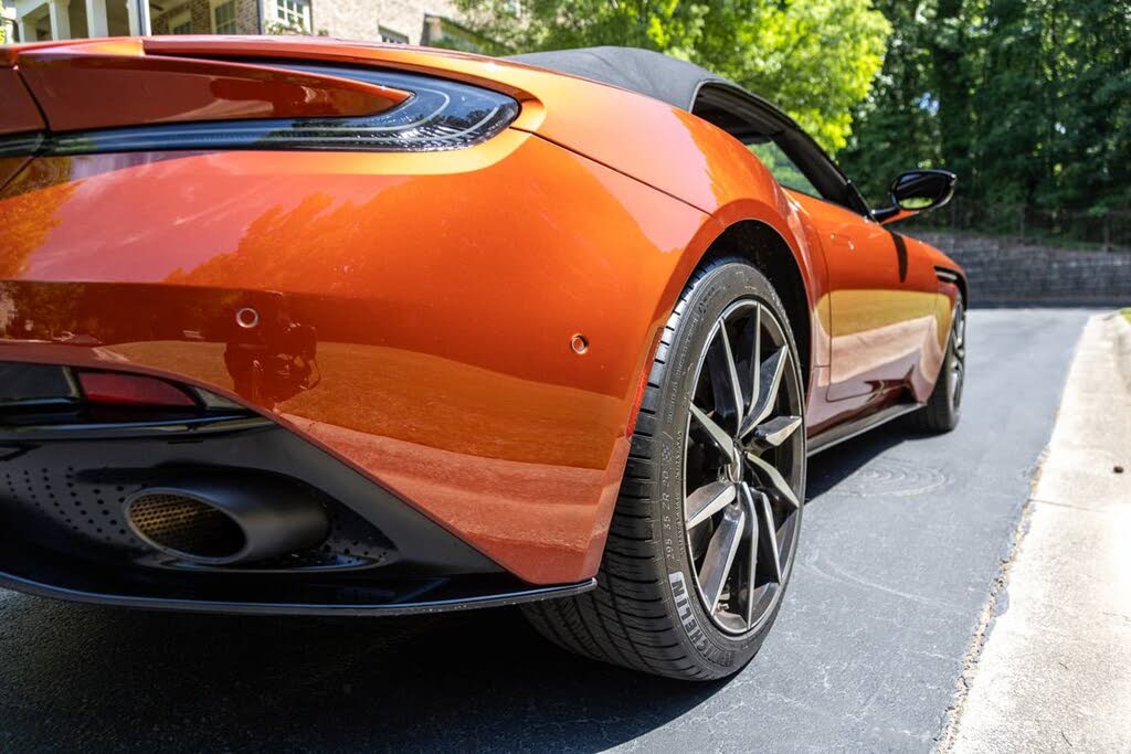 2021 Aston Martin DB11 V8 Volante Convertible RWD photo 9