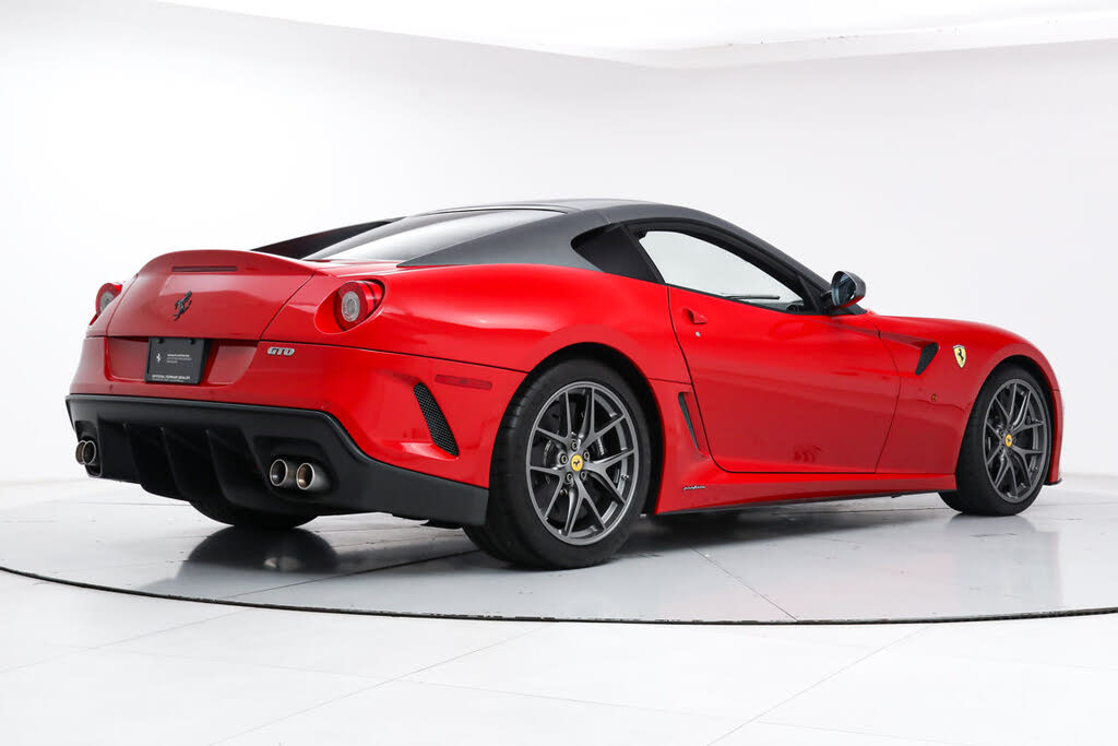 2011 Ferrari 599 GTO RWD photo 3