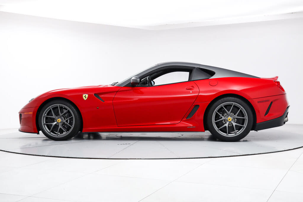 2011 Ferrari 599 GTO RWD photo 4