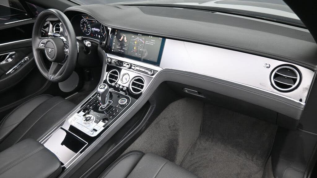 2024 Bentley Continental GTC V8 AWD photo 11