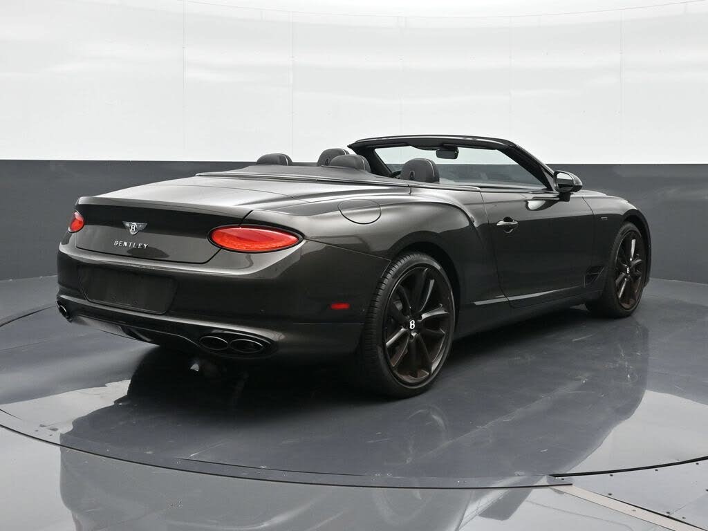 2024 Bentley Continental GTC V8 AWD photo 13