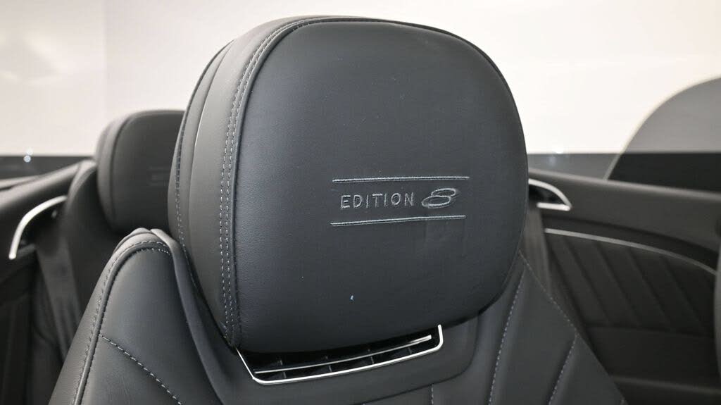 2024 Bentley Continental GTC V8 AWD photo 18