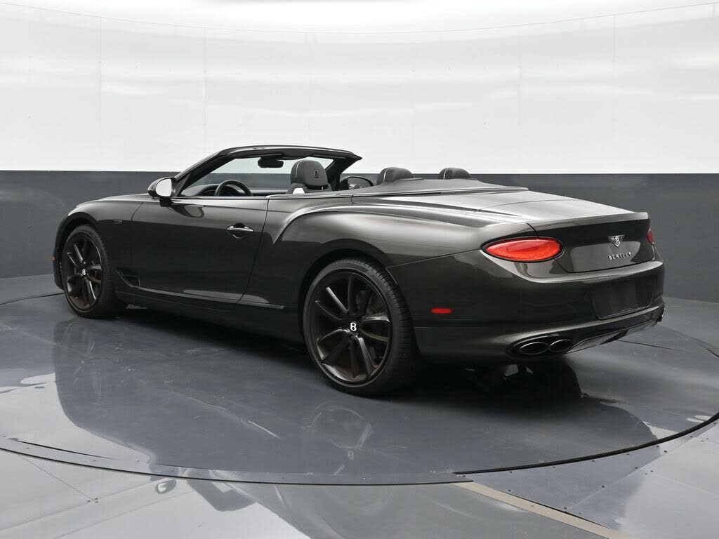 2024 Bentley Continental GTC V8 AWD photo 3