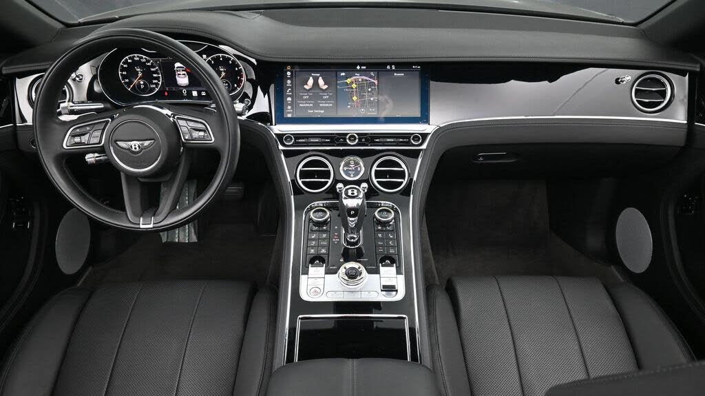 2024 Bentley Continental GTC V8 AWD photo 4
