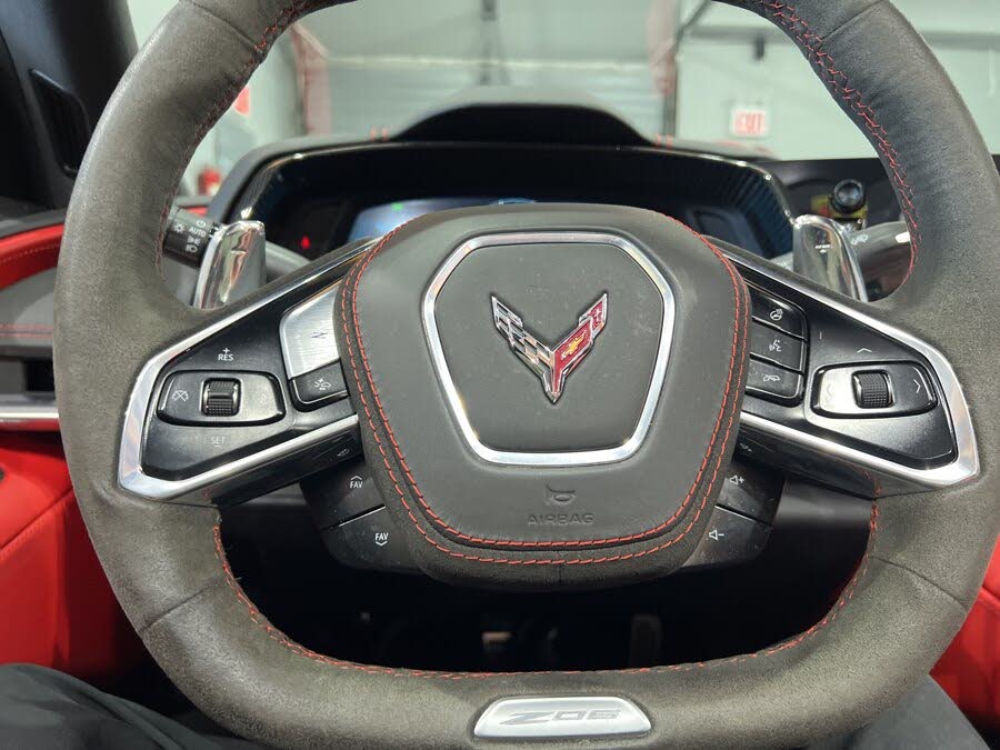 2025 Chevrolet Corvette Z06 2LZ Convertible RWD photo 22