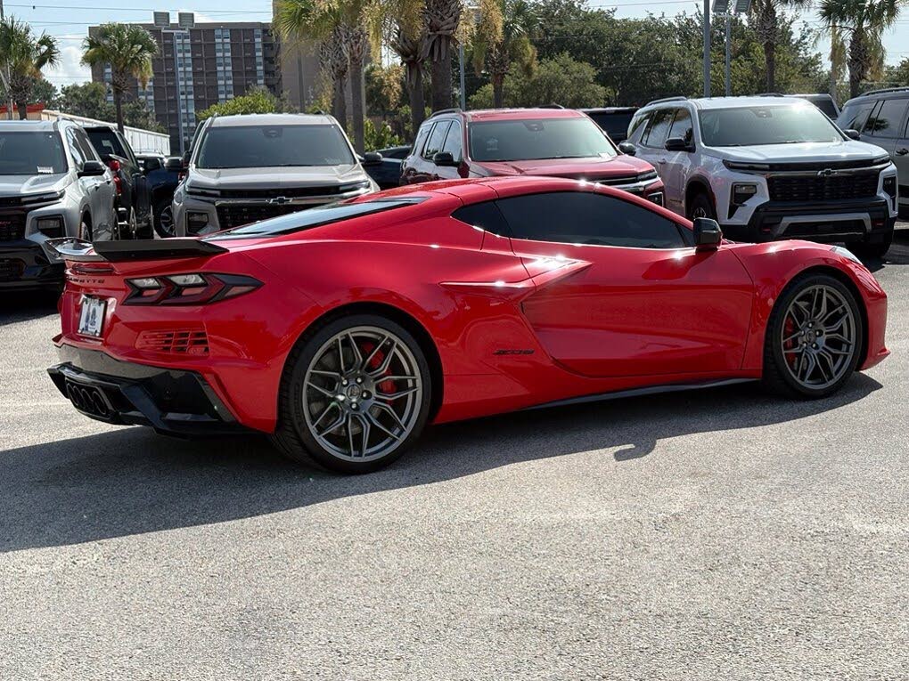 2025 Chevrolet Corvette Z06 3LZ Coupe RWD photo 11