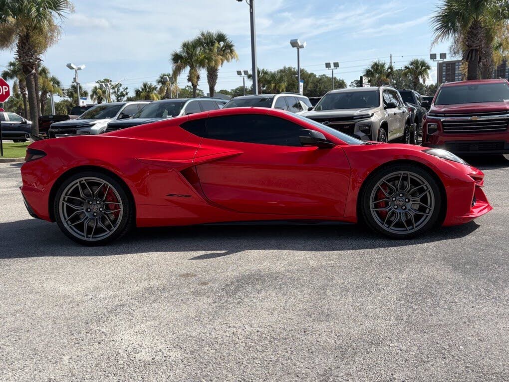 2025 Chevrolet Corvette Z06 3LZ Coupe RWD photo 12