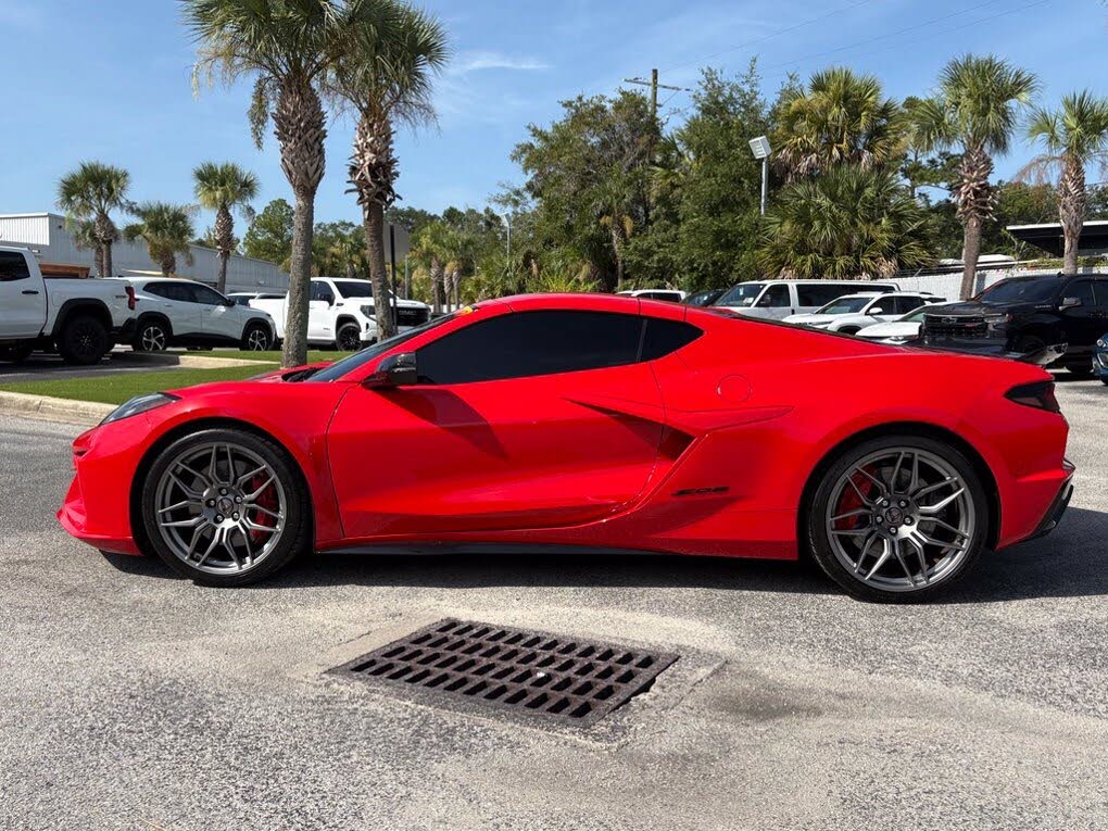 2025 Chevrolet Corvette Z06 3LZ Coupe RWD photo 7