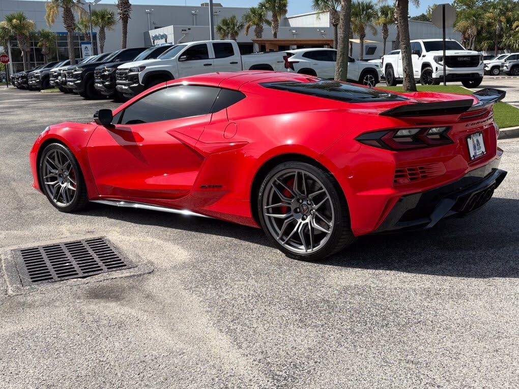 2025 Chevrolet Corvette Z06 3LZ Coupe RWD photo 8