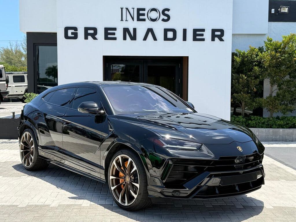 2024 Lamborghini Urus S AWD