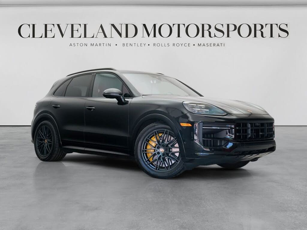 2025 Porsche Cayenne GTS AWD