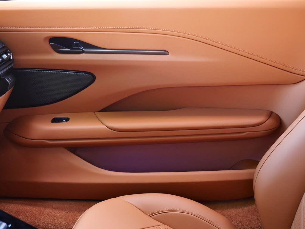 2026 Aston Martin Vantage S Coupe RWD photo 15