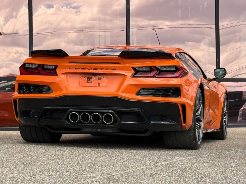 2023 Chevrolet Corvette Z06 3LZ Coupe RWD photo 13