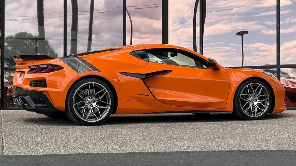 2023 Chevrolet Corvette Z06 3LZ Coupe RWD photo 15