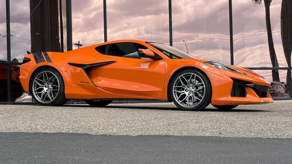 2023 Chevrolet Corvette Z06 3LZ Coupe RWD photo 18