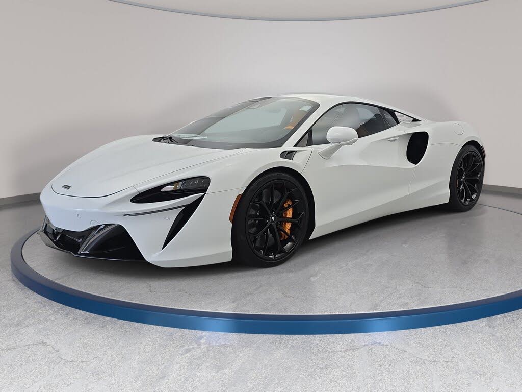 2023 McLaren Artura RWD