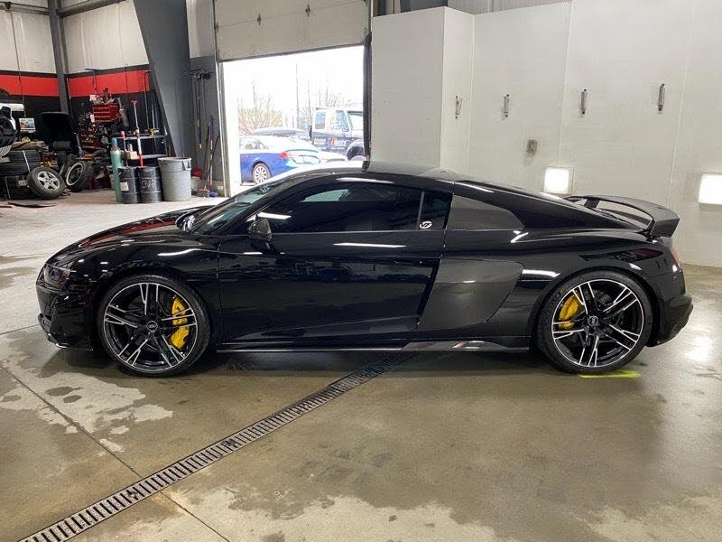2023 Audi R8 quattro V10 Performance Coupe AWD photo 4 of 23