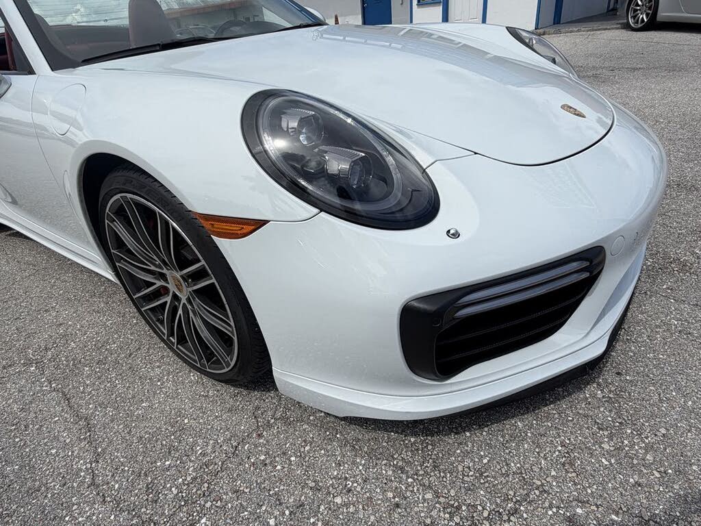 2018 Porsche 911 Turbo Cabriolet AWD photo 17 of 24